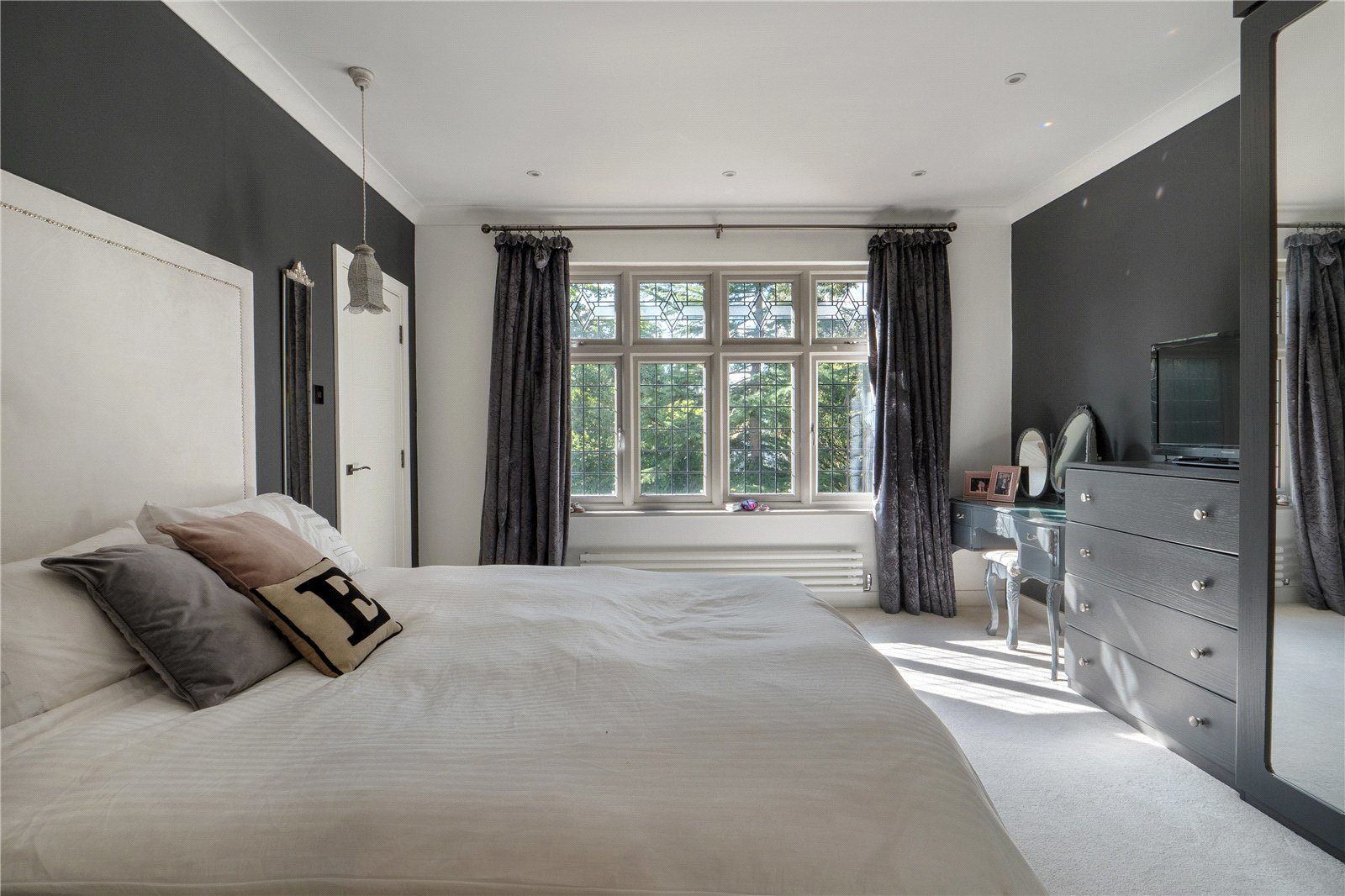 Broad Lane, Hale, WA15, photo 11