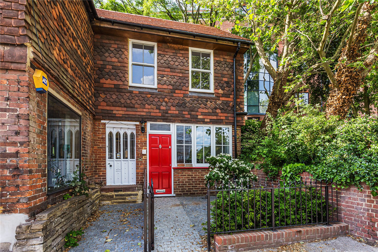 Church Street, Reigate, Surrey, RH2