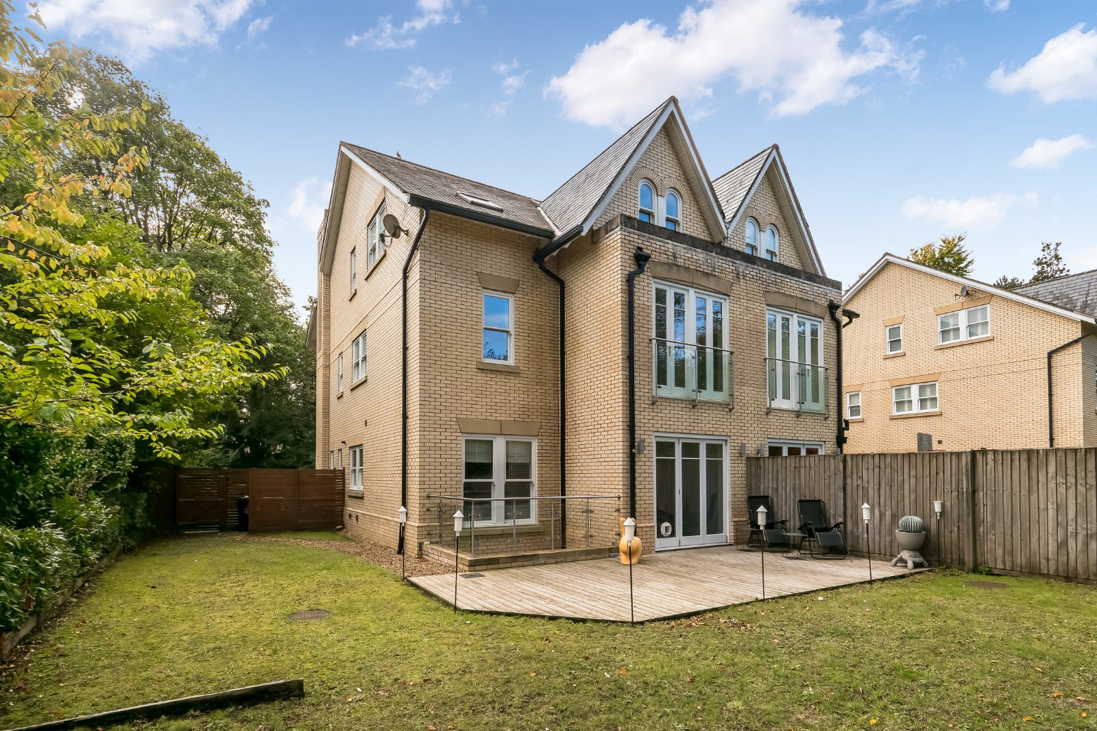 Bradgate Road, Altrincham, WA14, photo 2
