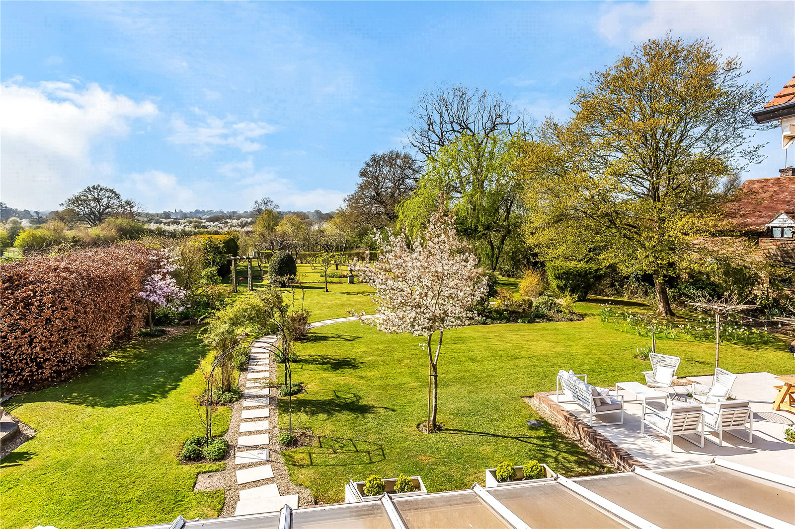 Bowerland Lane, Crowhurst, Nr Lingfield, Surrey, RH7, photo 2