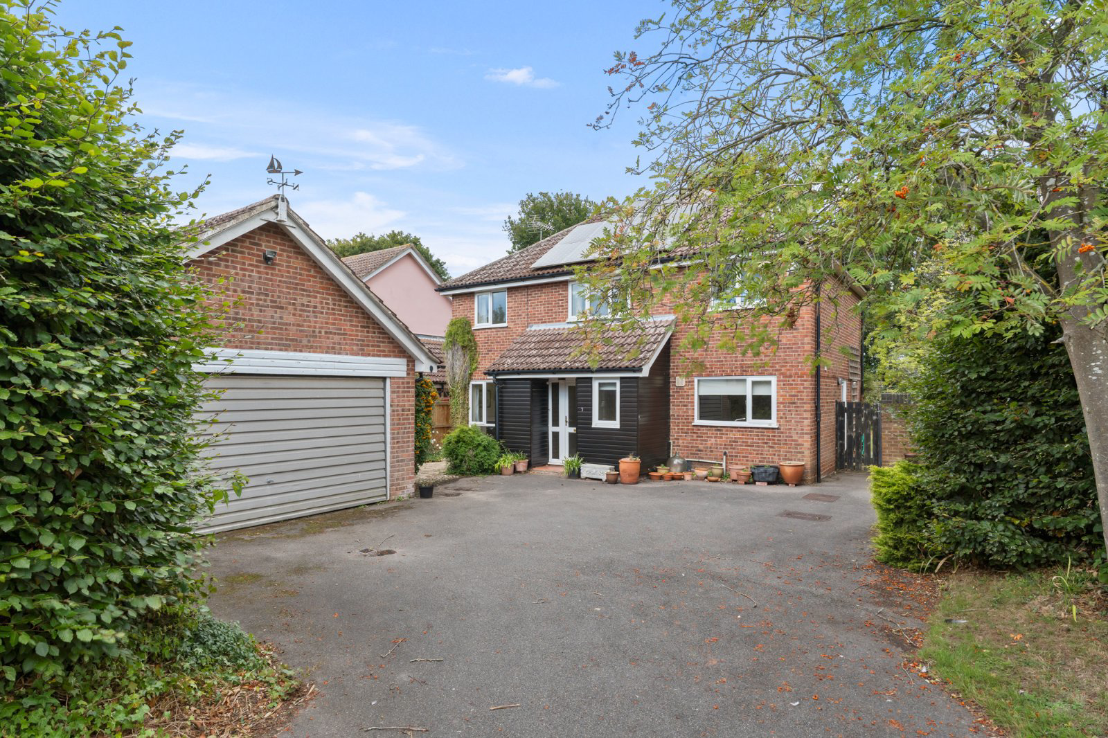 Sackville Way, West Bergholt, Colchester, Essex, CO6