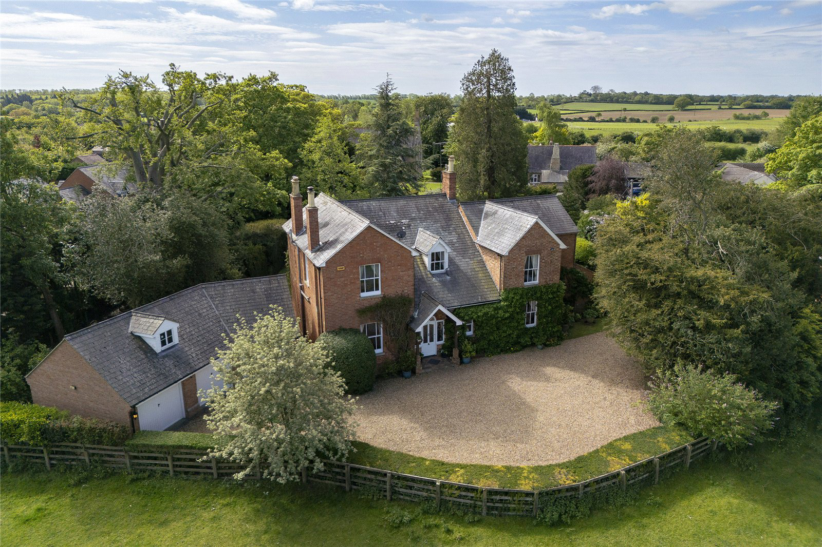 Stratford Road, Nash, Milton Keynes, Buckinghamshire, MK17