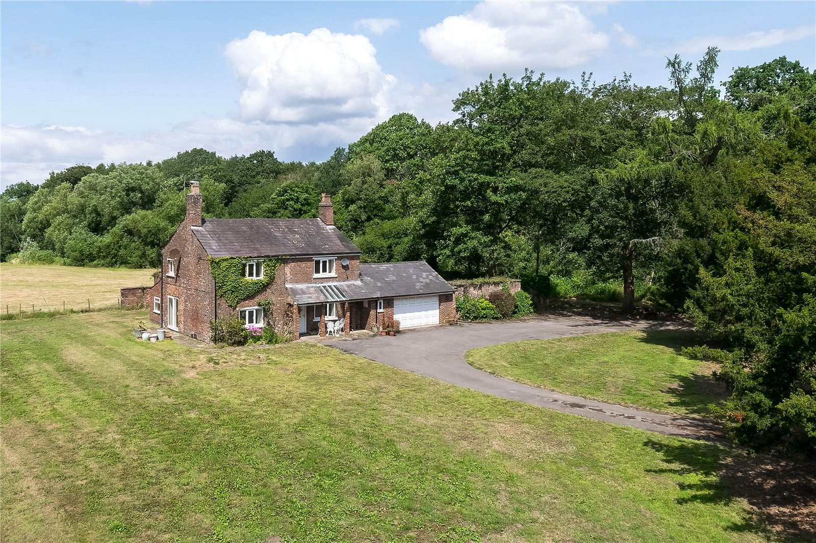 Mill Lane, Adlington, Macclesfield, Cheshire, SK10