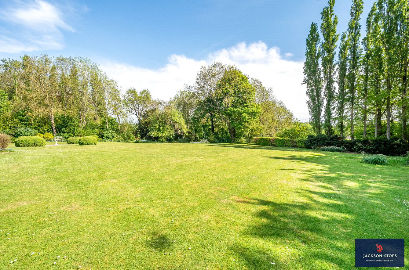 Sharpenhoe Road, Streatley, Bedfordshire, LU3, photo 26