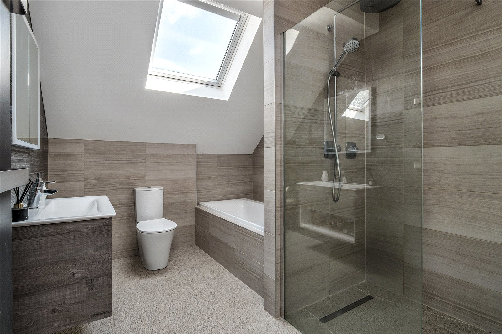 Yew Tree Way, Prestbury, Macclesfield, Cheshire, SK10, photo 21