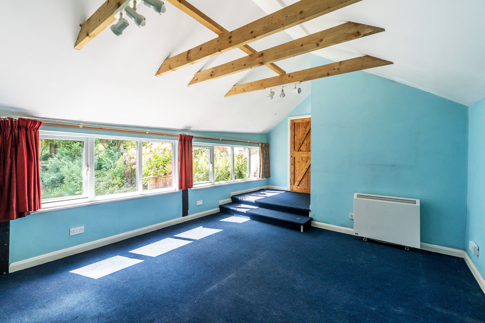 Ricketts Hill Road, Tatsfield, Westerham, Kent, TN16, photo 8