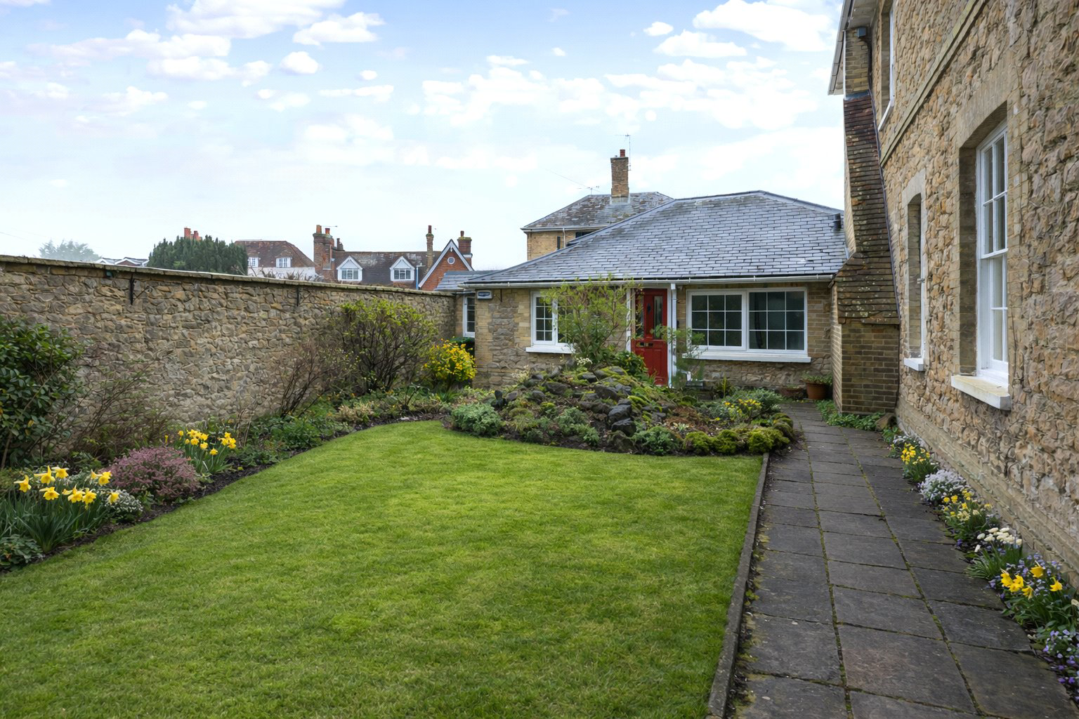 Vine Lodge, Flat D, Holly Bush Lane, Sevenoaks, Kent, TN13