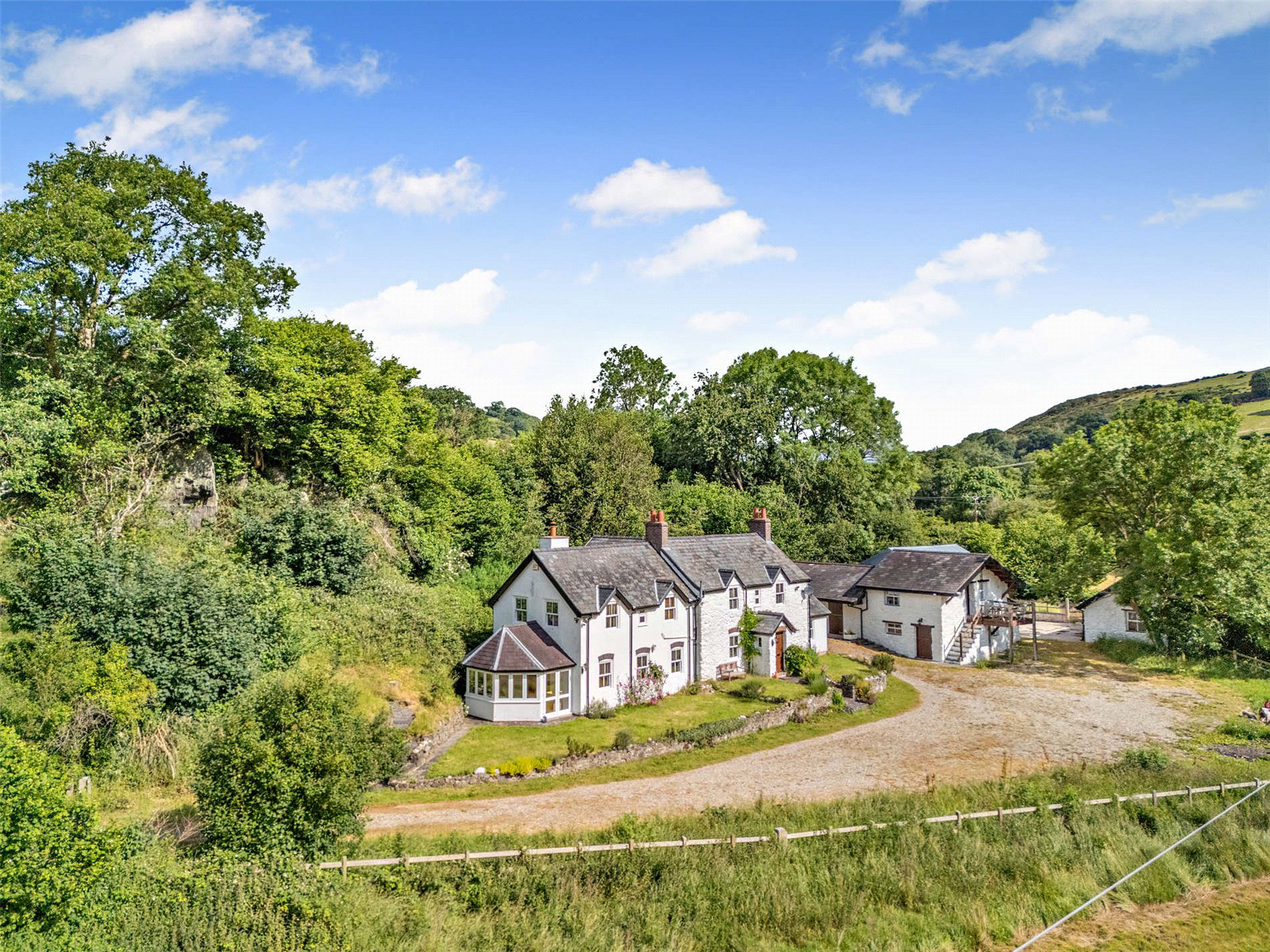 Bryn Rhyd Yr Arian, Llanfairtalhairn, Abergele, Conwy, LL22