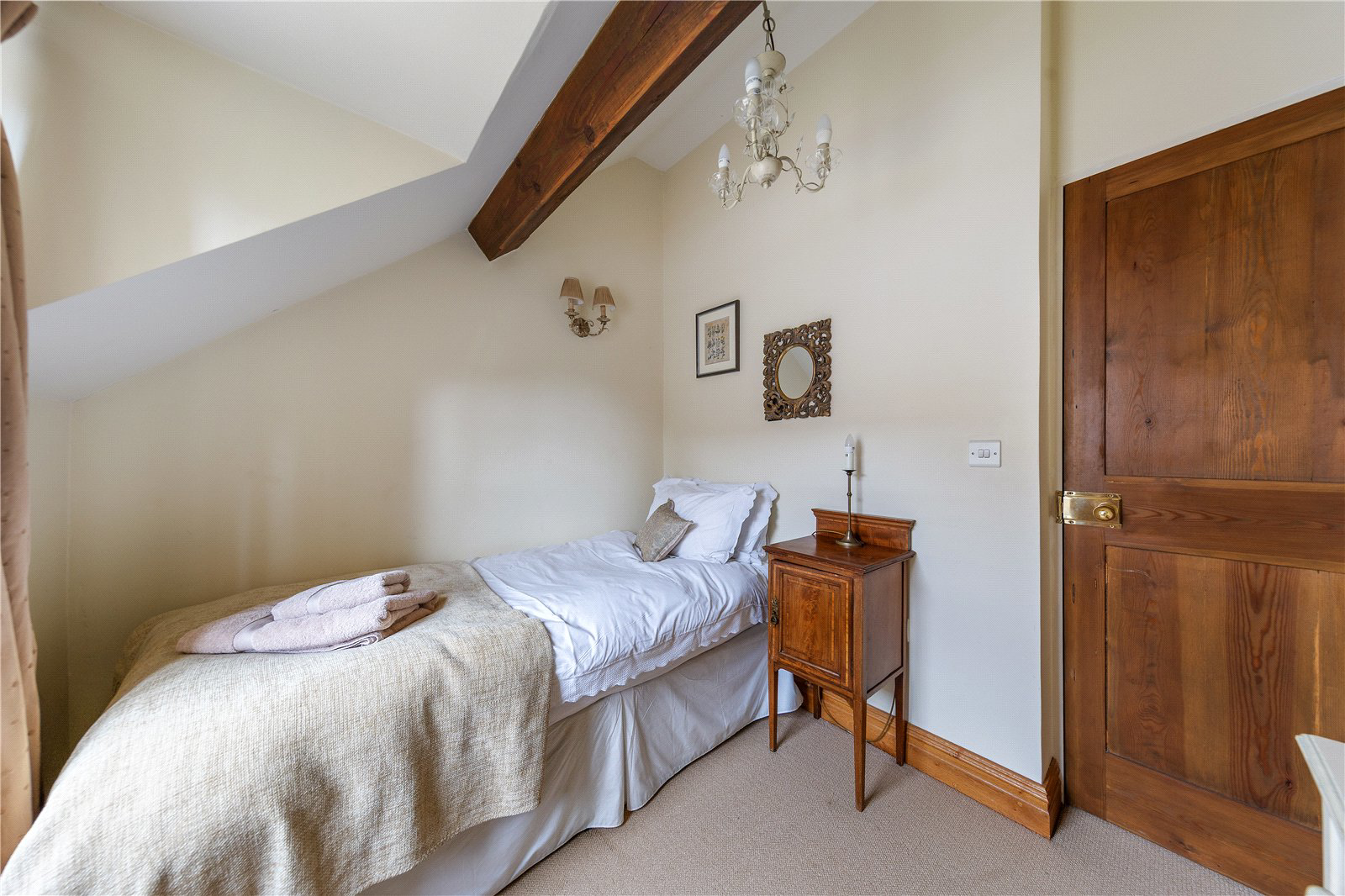 Sycamore Grove, Sycamore Grove Estate (Private), off Drumming Well Lane, Oundle, PE8, photo 11