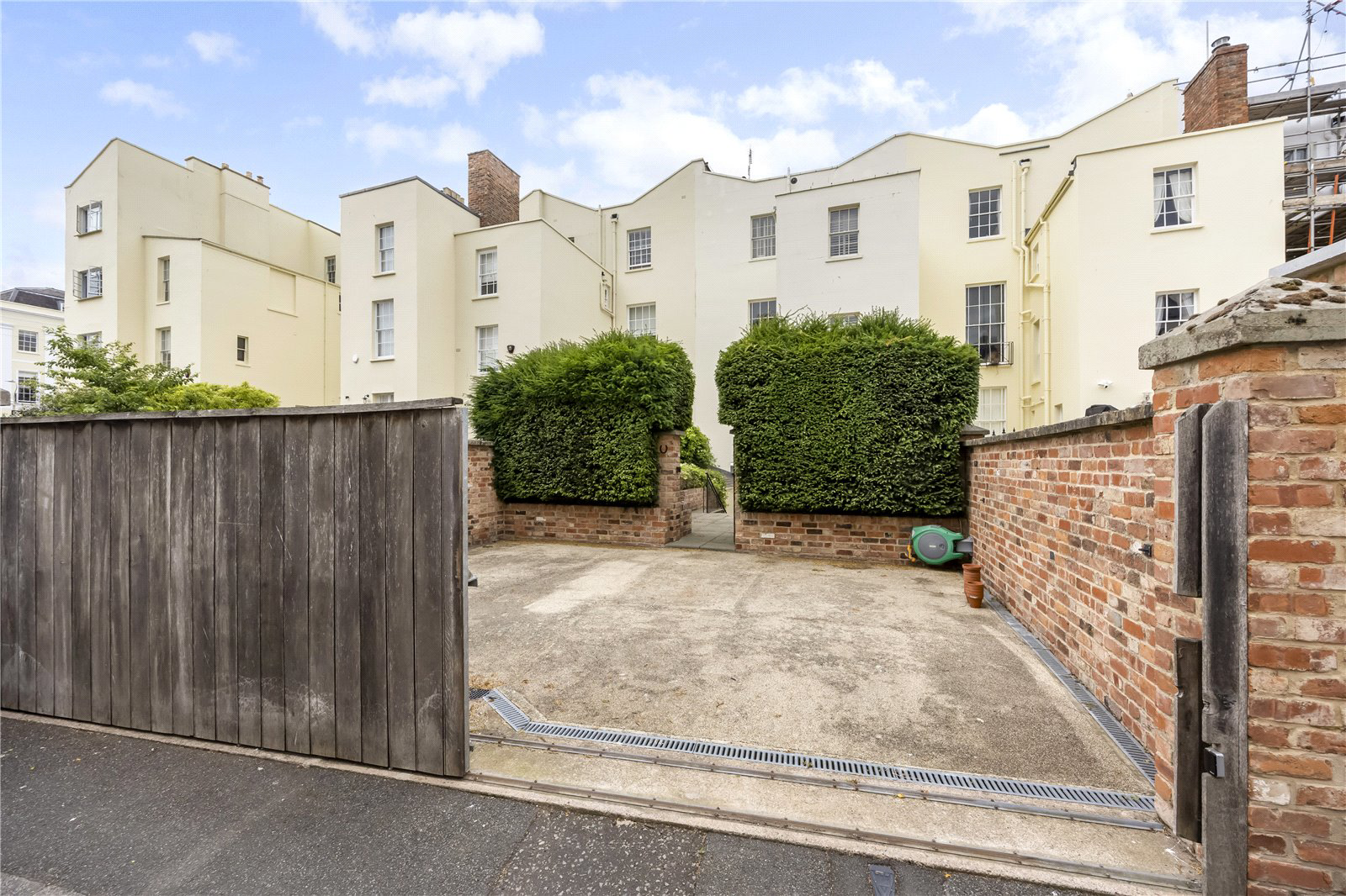 Imperial Square, Cheltenham, Gloucestershire, GL50, photo 6