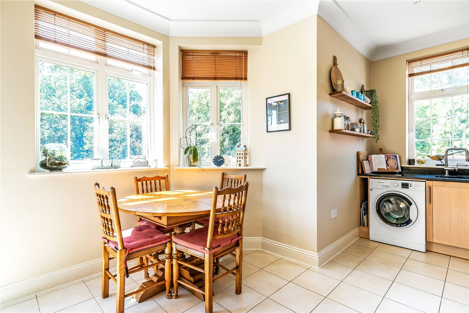 Flanchford Road, Reigate, Surrey, RH2, photo 6