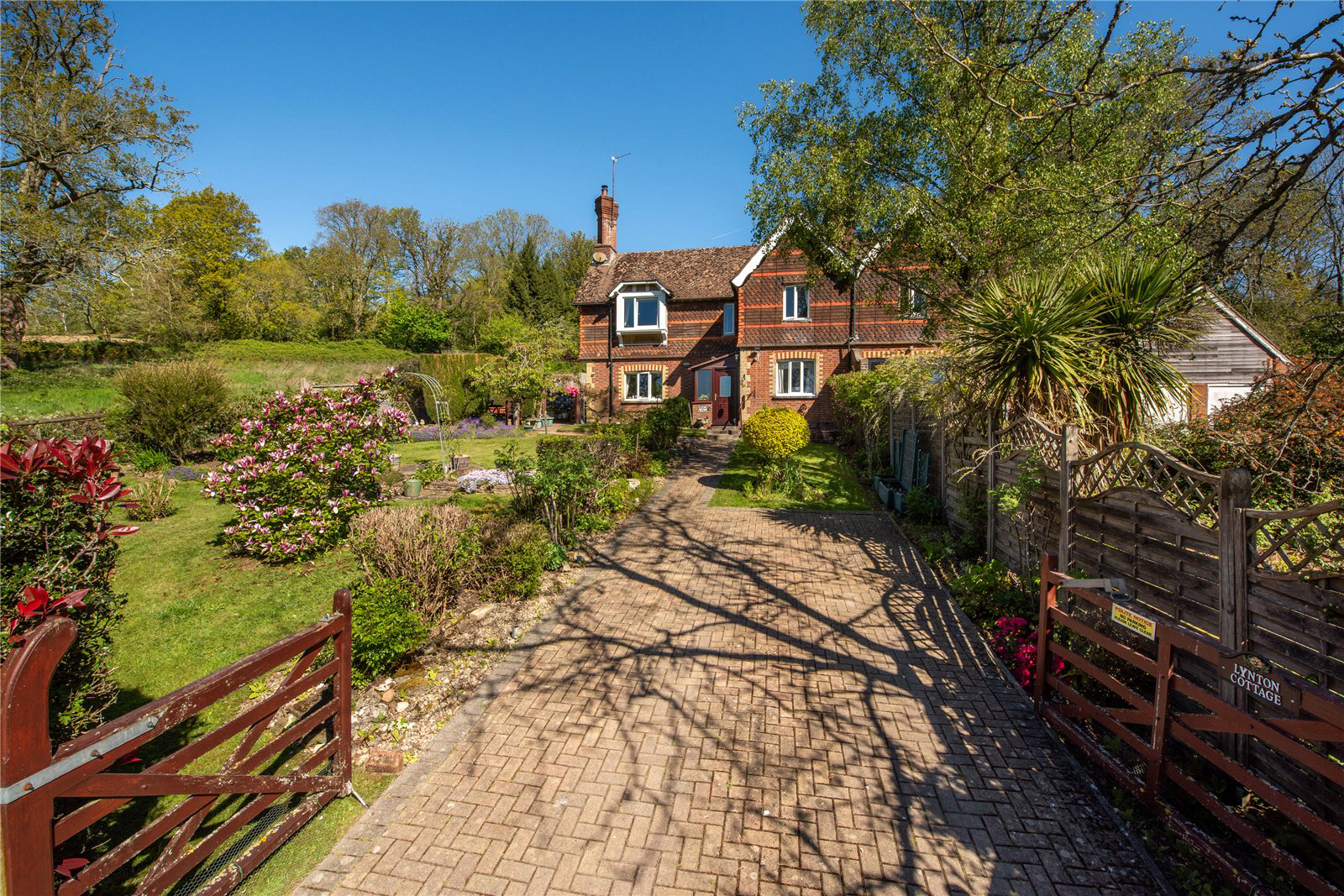 Broomehall Road, Coldharbour, Dorking, Surrey, RH5