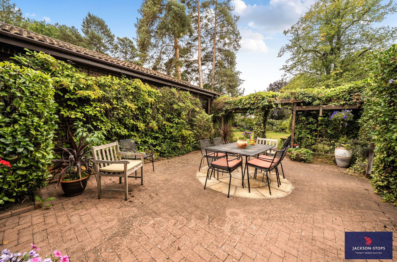 Weathercock Lane, Woburn Sands, Bedfordshire, MK17, photo 11