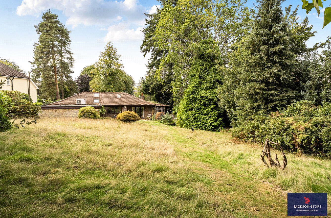 Weathercock Lane, Woburn Sands, Bedfordshire, MK17, photo 5