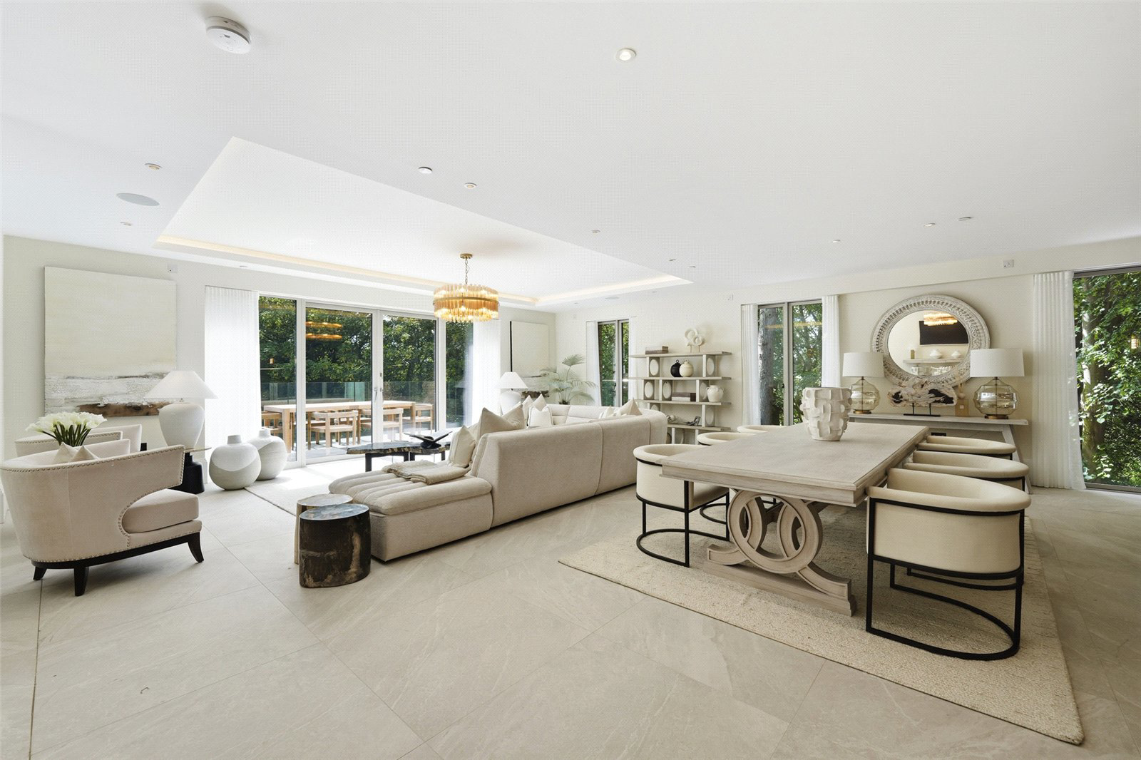 Living Dining Area