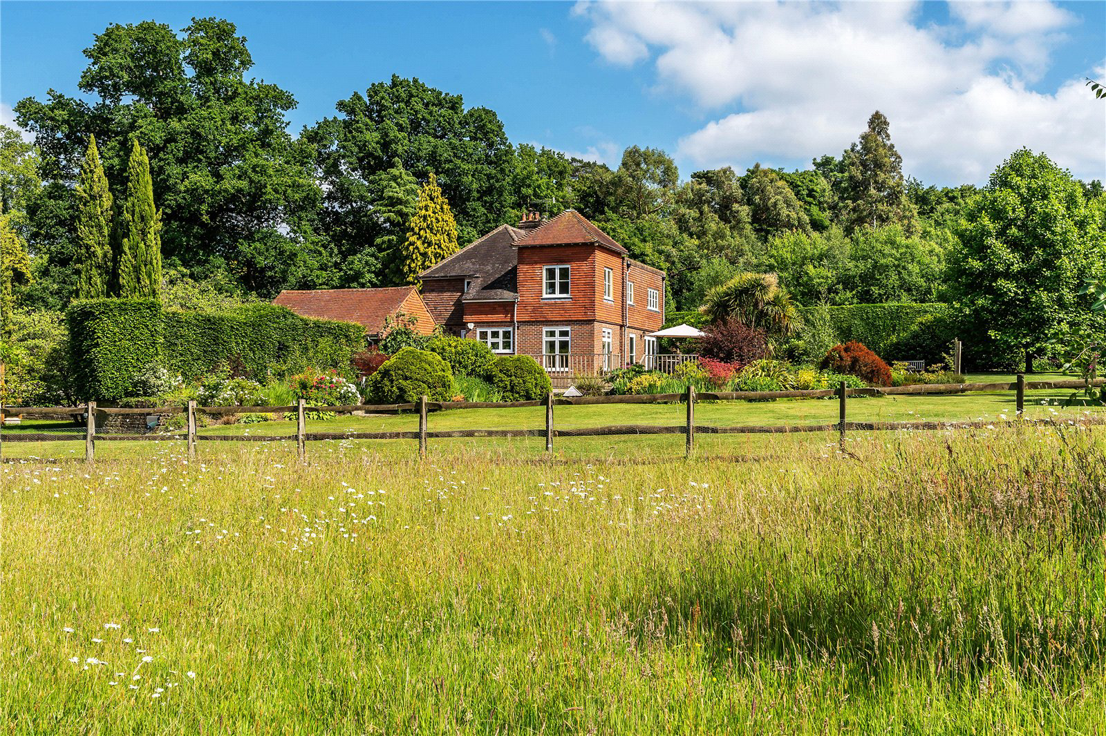 Cliftons Lane, Reigate, Surrey, RH2