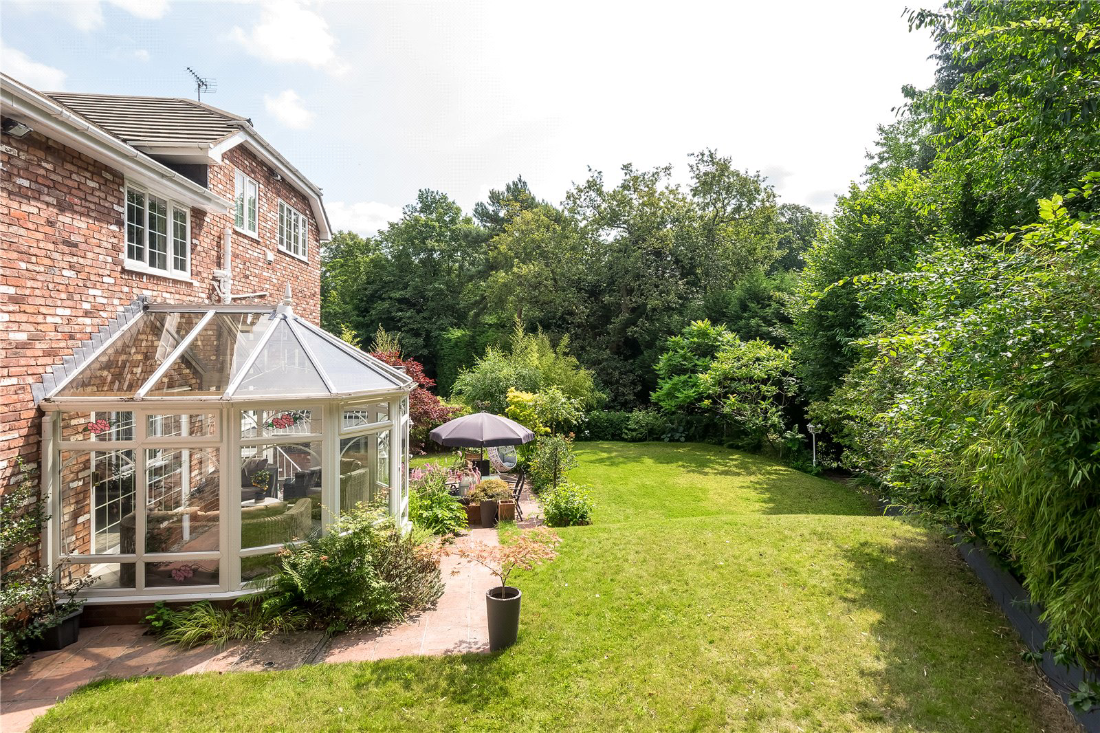 Ardenbrook Rise, Prestbury, Macclesfield, Cheshire, SK10, photo 3