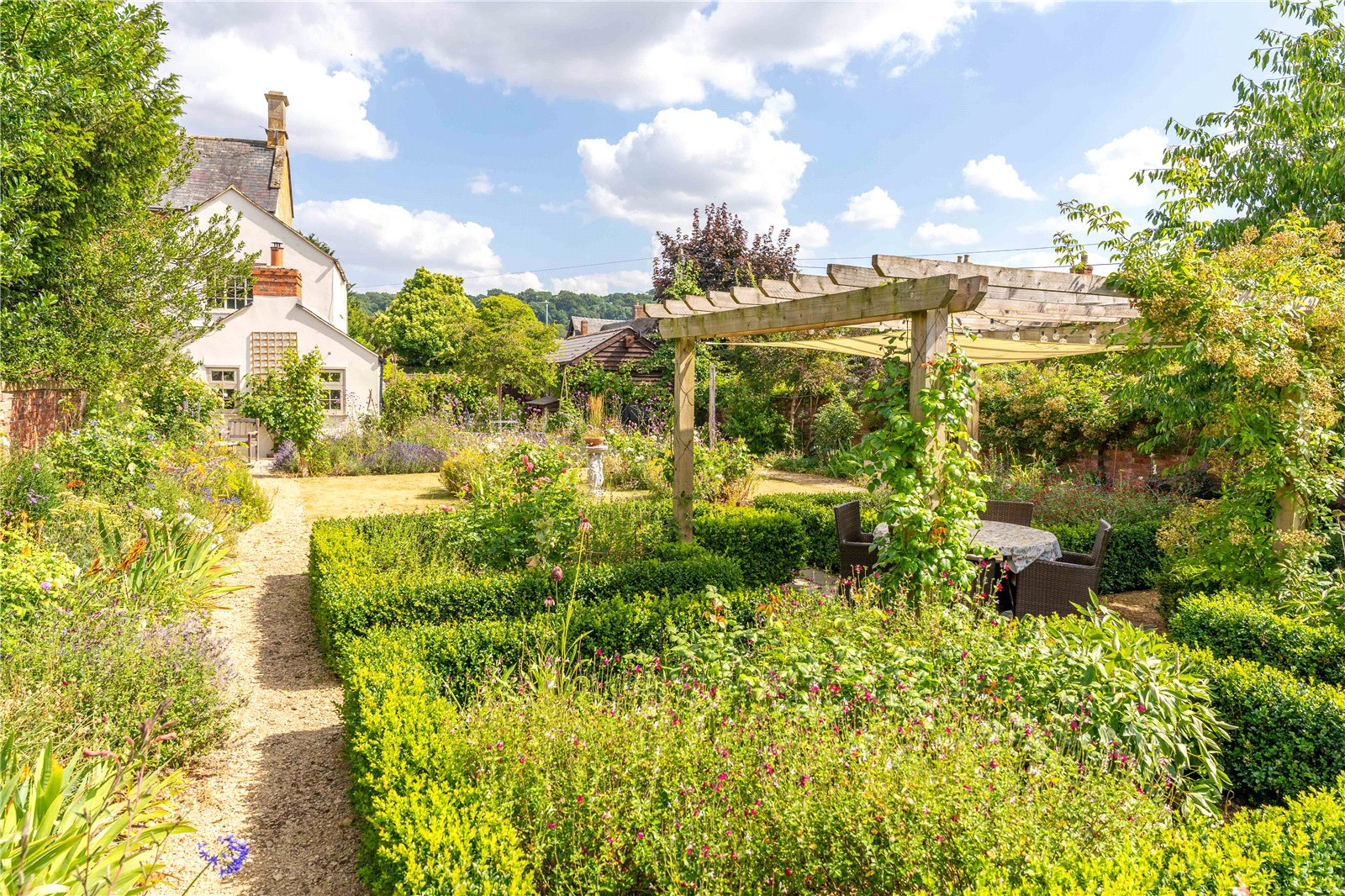 High Street, Mickleton, Gloucestershire, GL55, photo 16