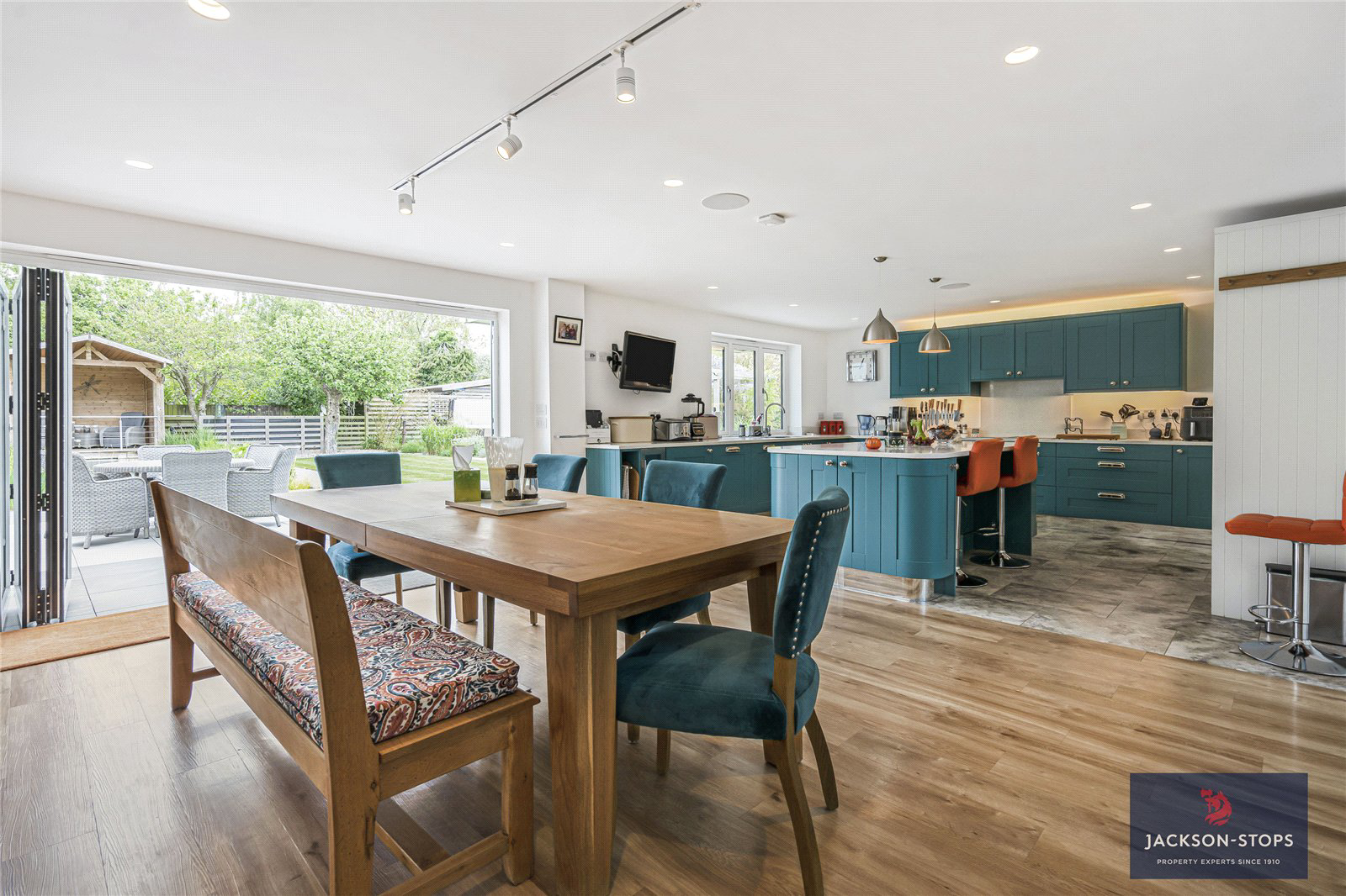 Walden Road, Sewards End, Saffron Walden, Essex, CB10, photo 5