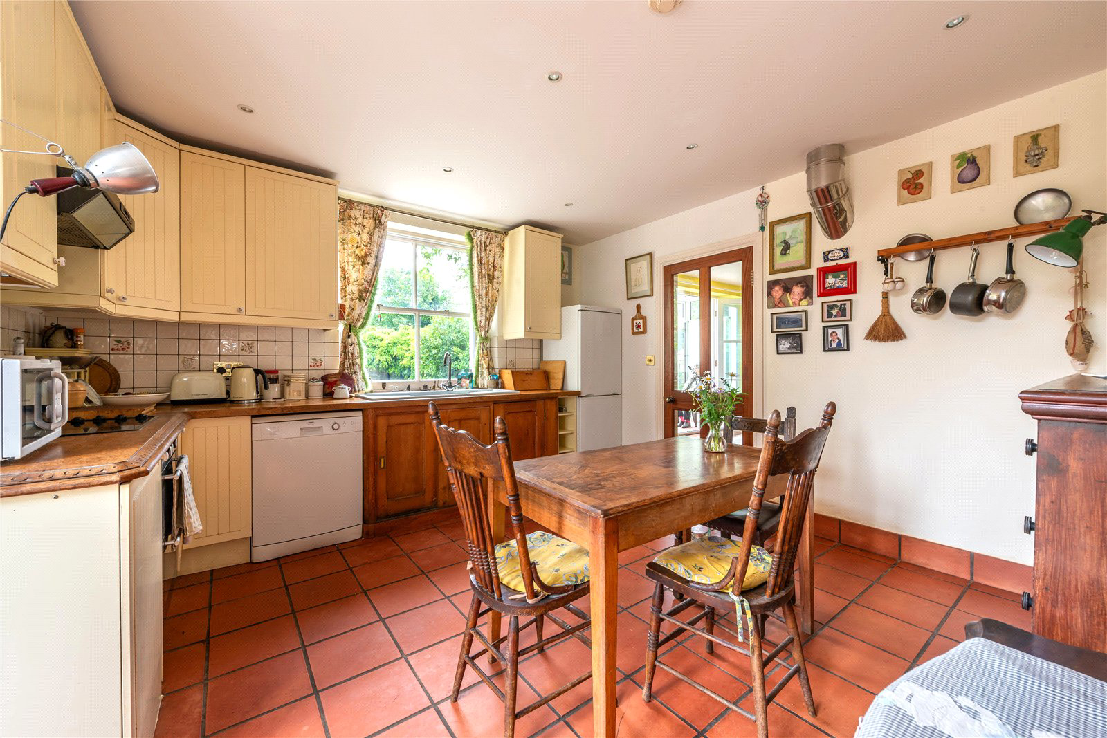 Ockley Road, Beare Green, Dorking, Surrey, RH5, photo 5