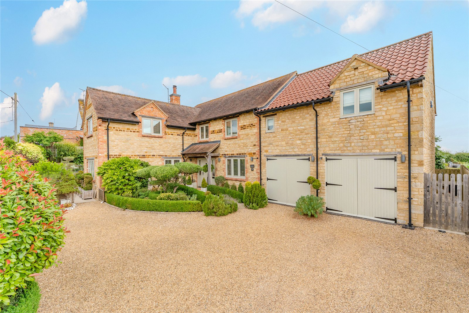 St. Andrews Lane, Titchmarsh, Kettering, Northamptonshire, NN14