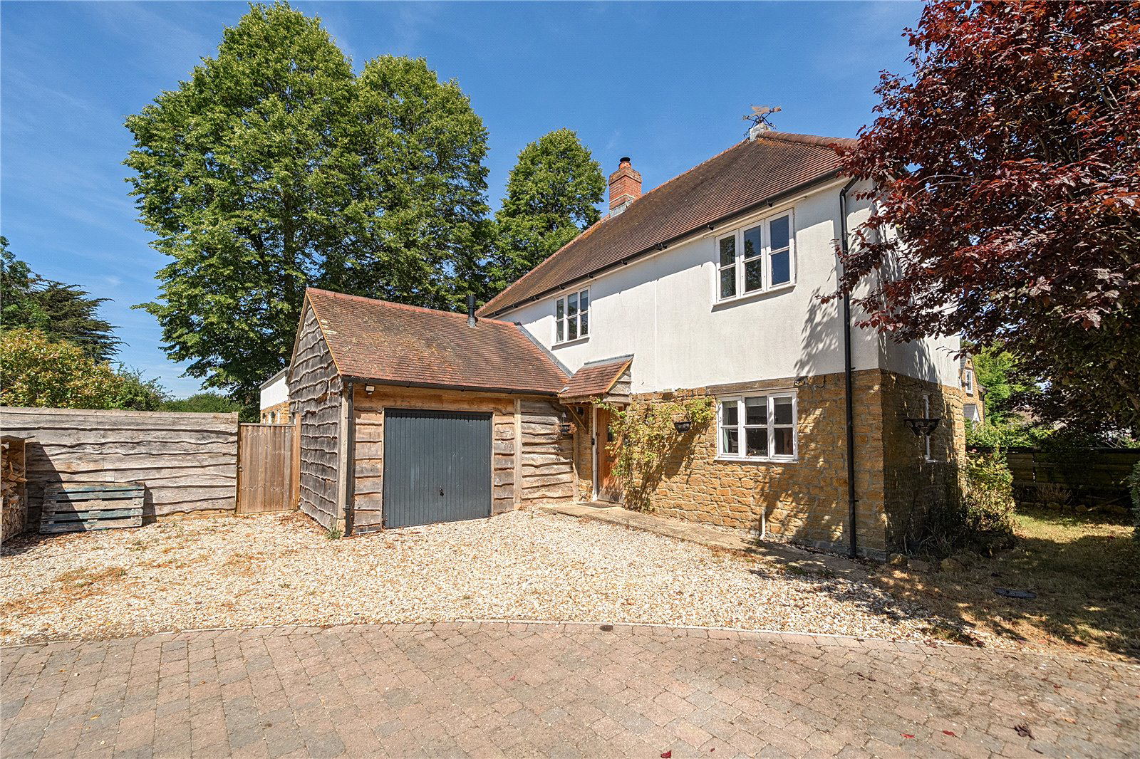 Ainstey Drive, Sparkford, Yeovil, Somerset, BA22