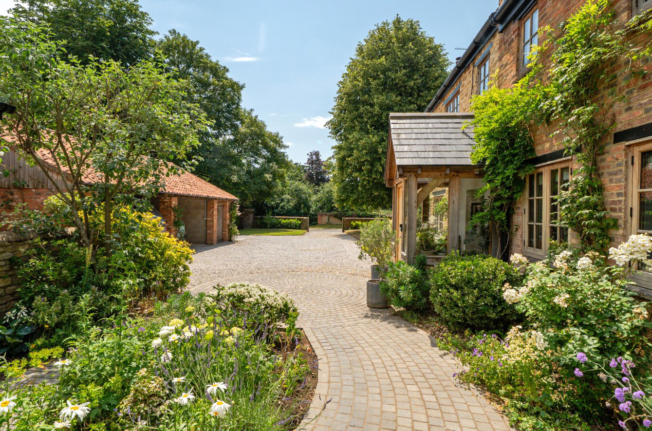 Carpenters Yard, Orlingbury, Northamptonshire, NN14, photo 25