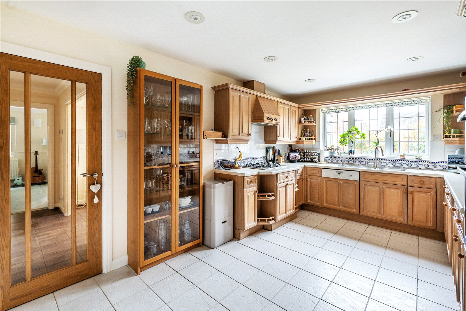 Dumville Drive, Godstone, Surrey, RH9, photo 5