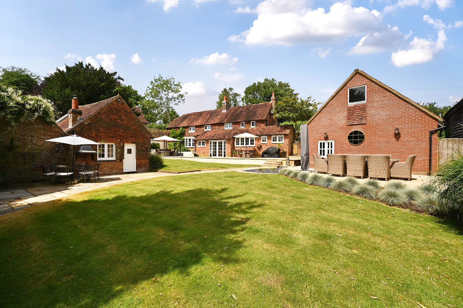 School Lane, Nutley, Uckfield, East Sussex, TN22, photo 2