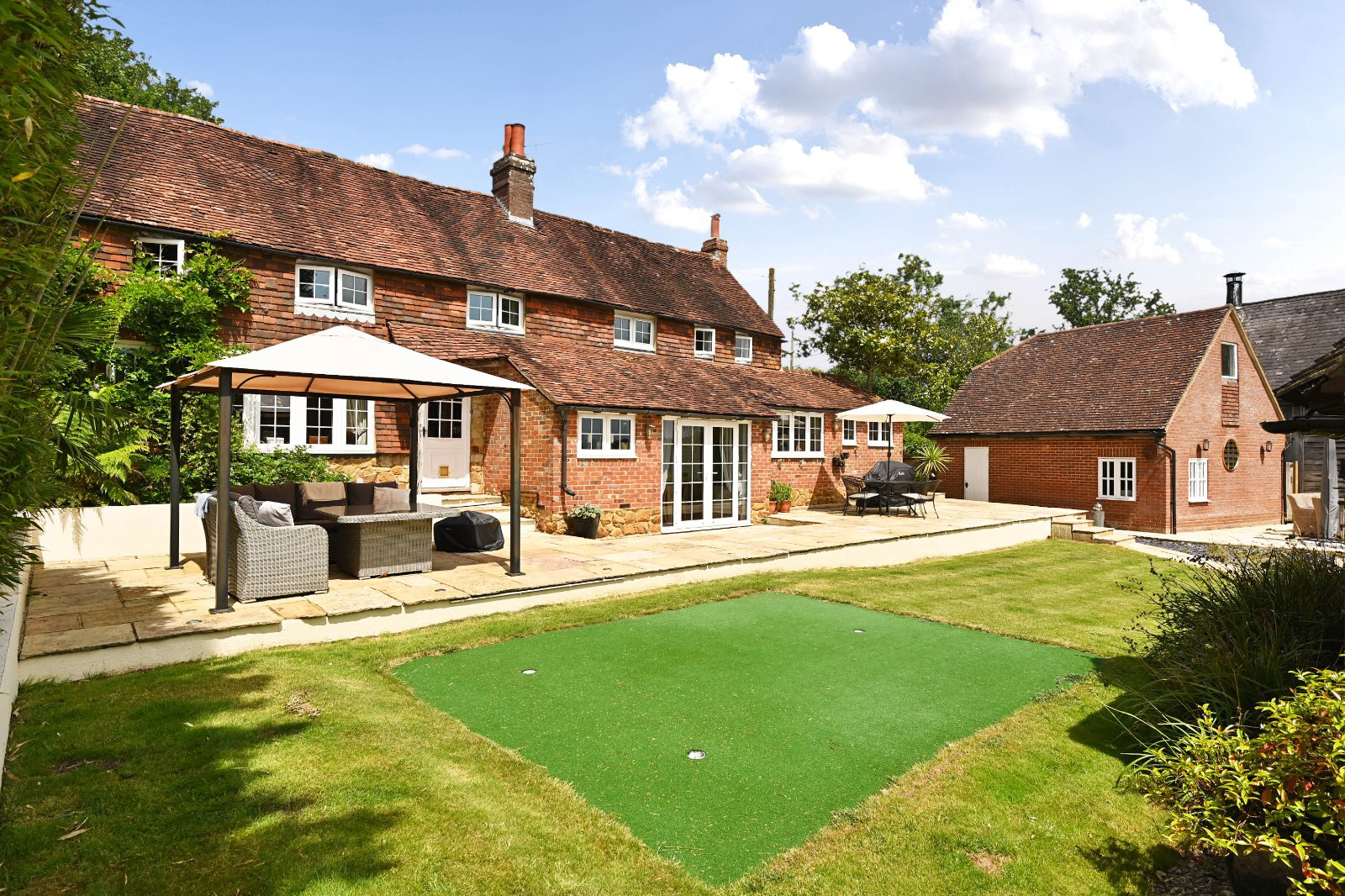 School Lane, Nutley, Uckfield, East Sussex, TN22