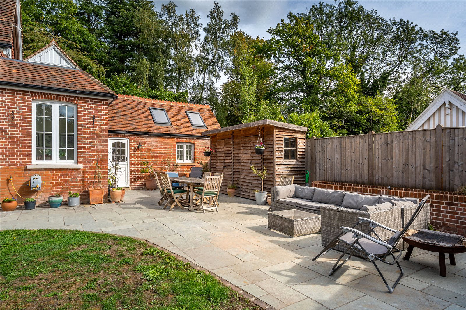 The Ridge, Woldingham, Caterham, Surrey, CR3, photo 29