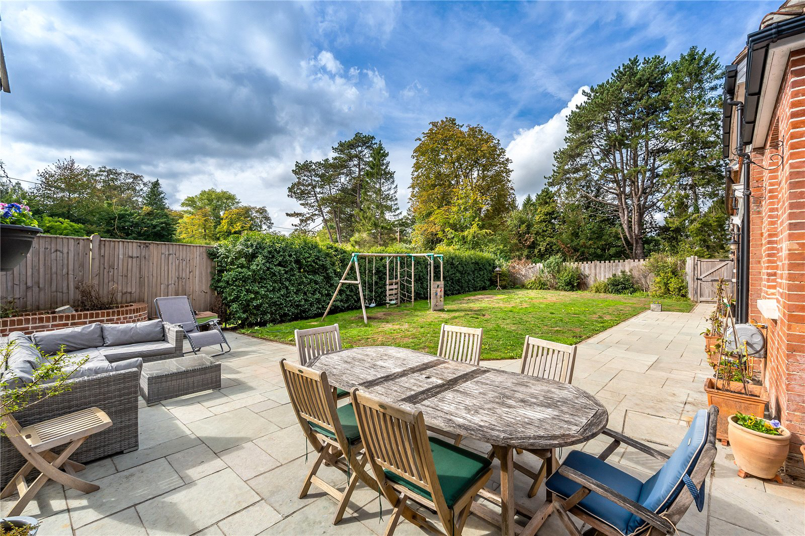 The Ridge, Woldingham, Caterham, Surrey, CR3, photo 28