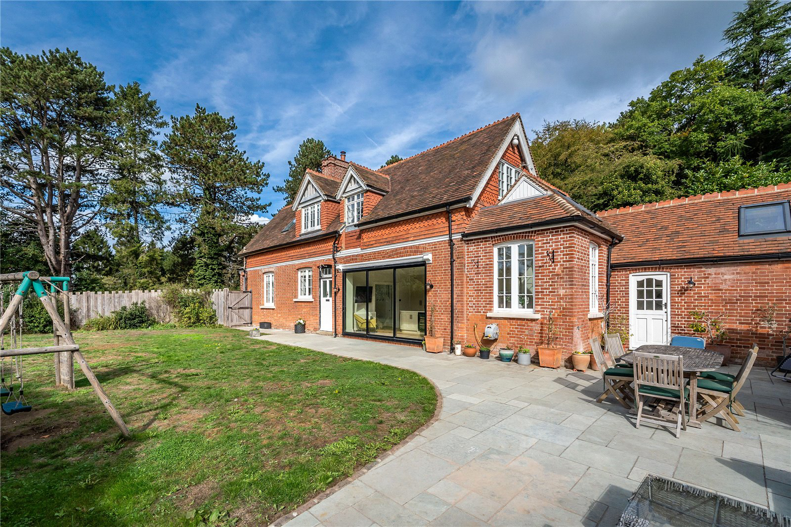 The Ridge, Woldingham, Caterham, Surrey, CR3, photo 30