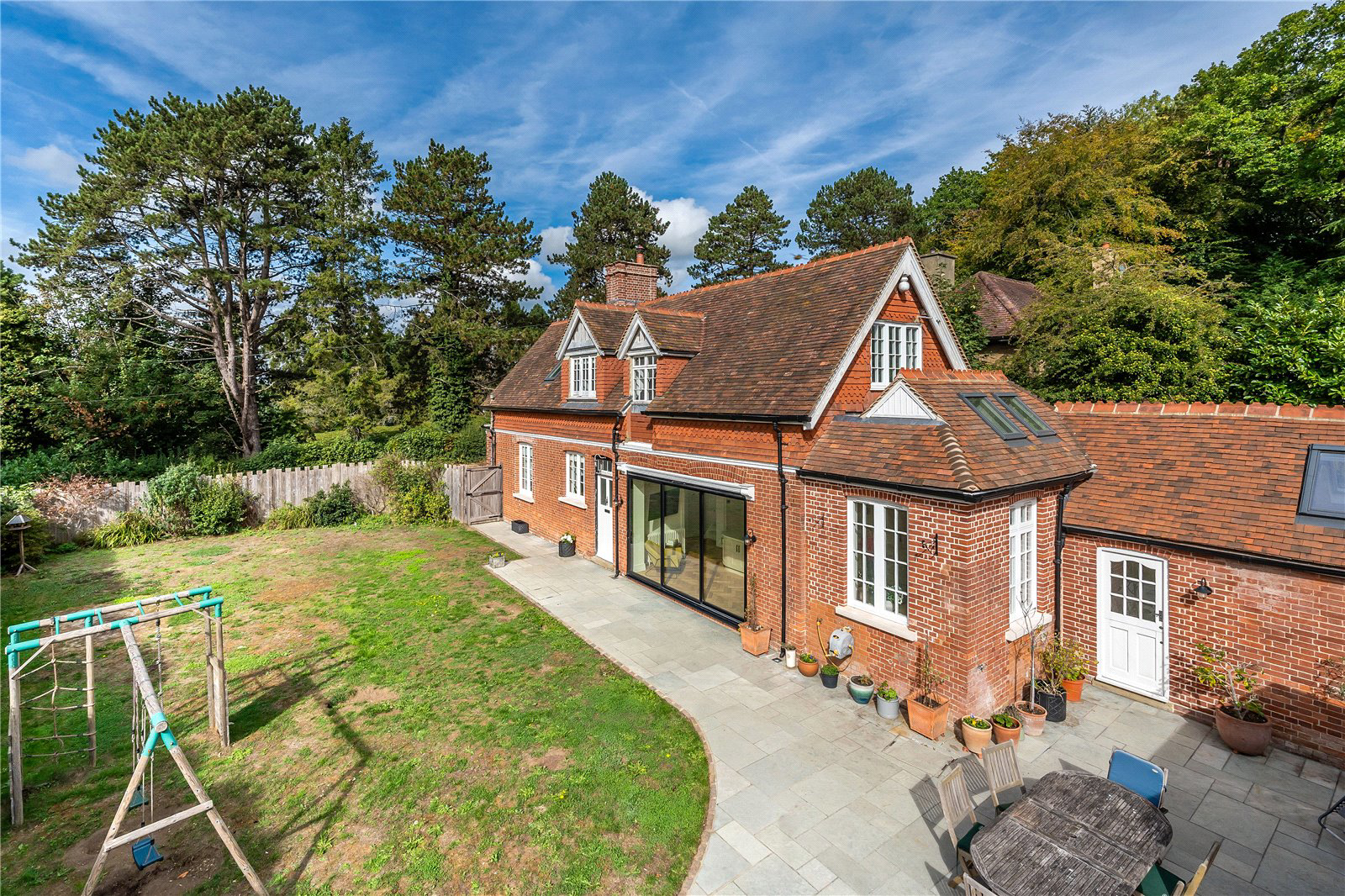 The Ridge, Woldingham, Caterham, Surrey, CR3, photo 27