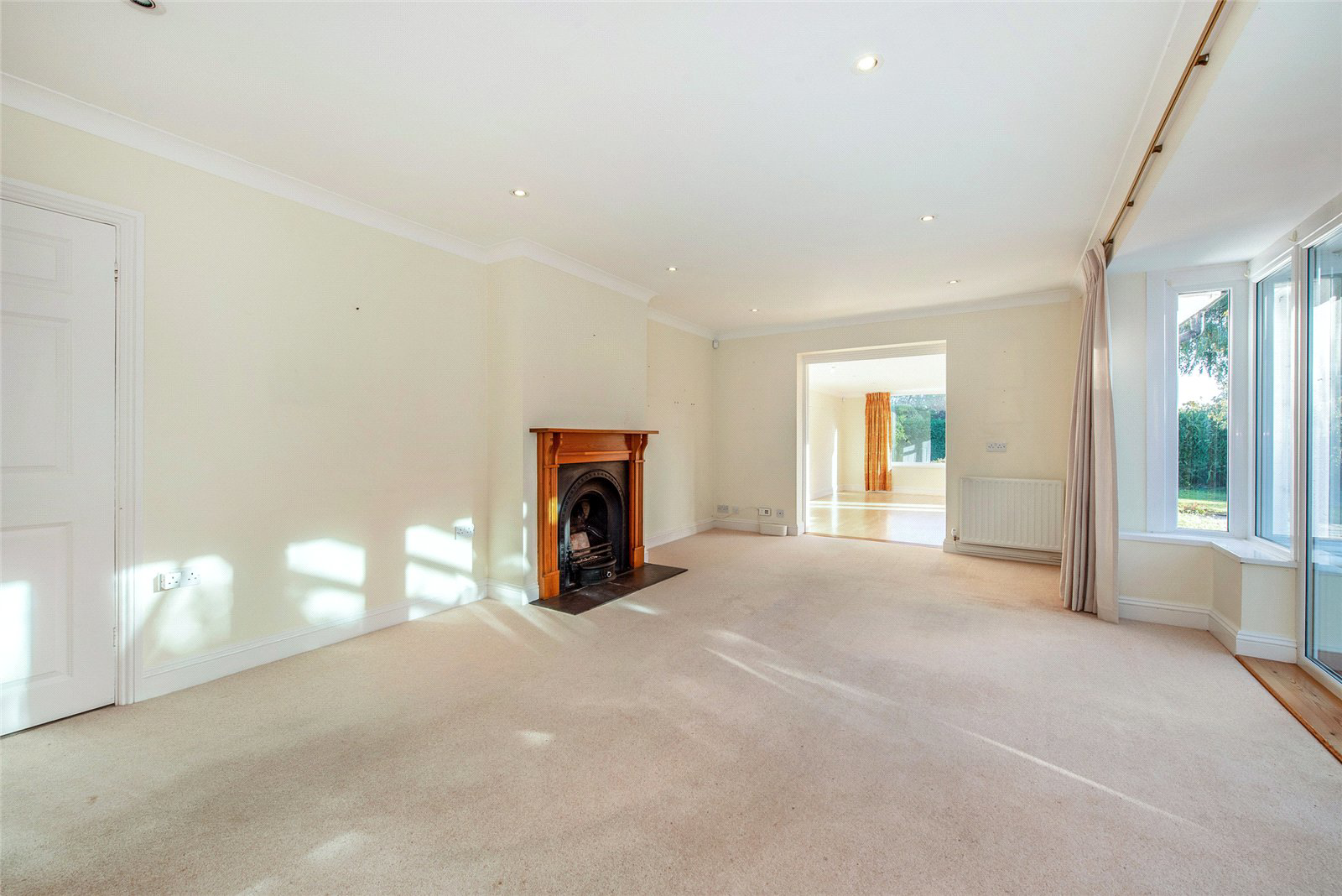 Priory Close, Boxgrove, Chichester West Sussex, PO18, photo 2