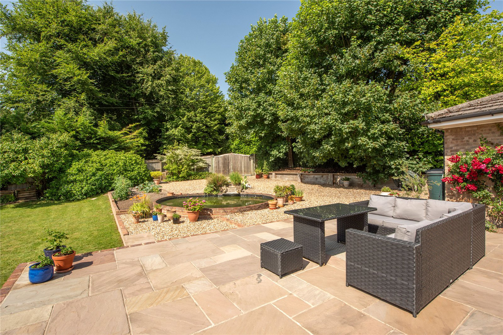 The Coombe, Betchworth, Surrey, RH3, photo 25
