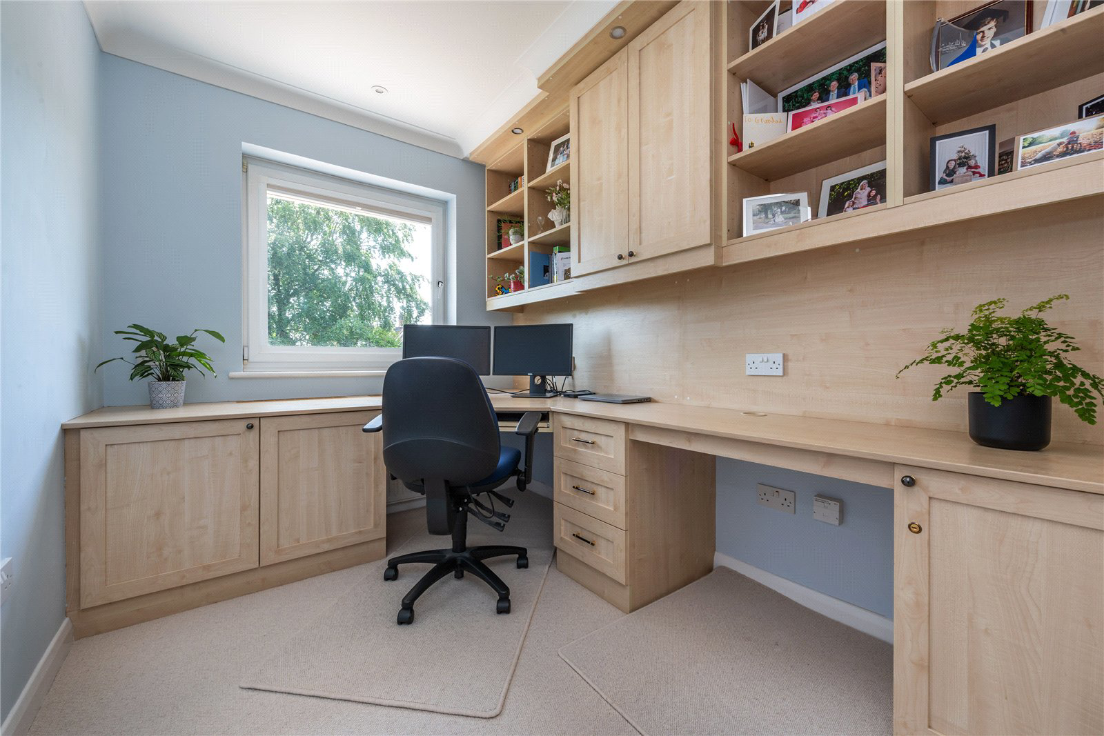 The Coombe, Betchworth, Surrey, RH3, photo 14
