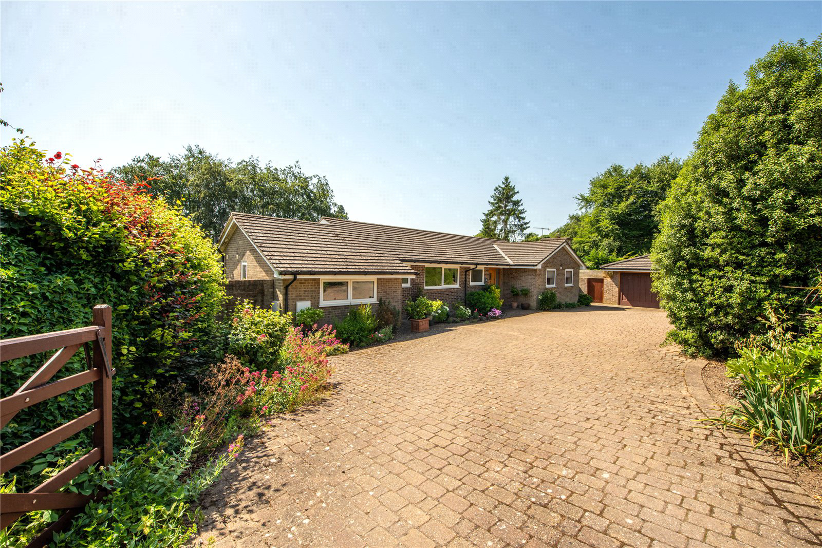 The Coombe, Betchworth, Surrey, RH3