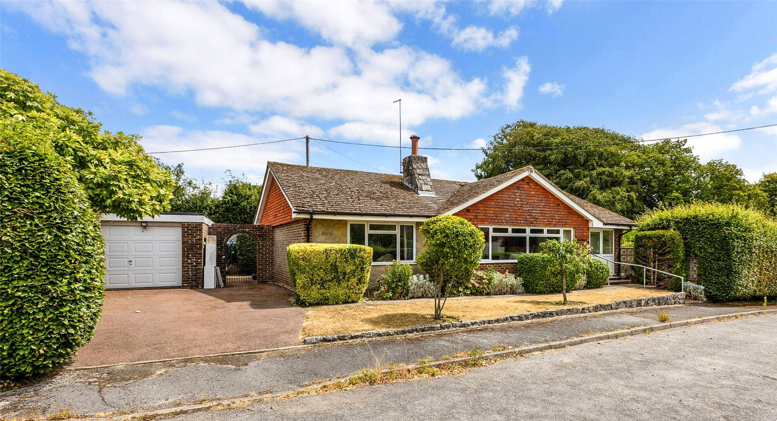 Orchard Close, Elsted, Midhurst, West Sussex, GU29