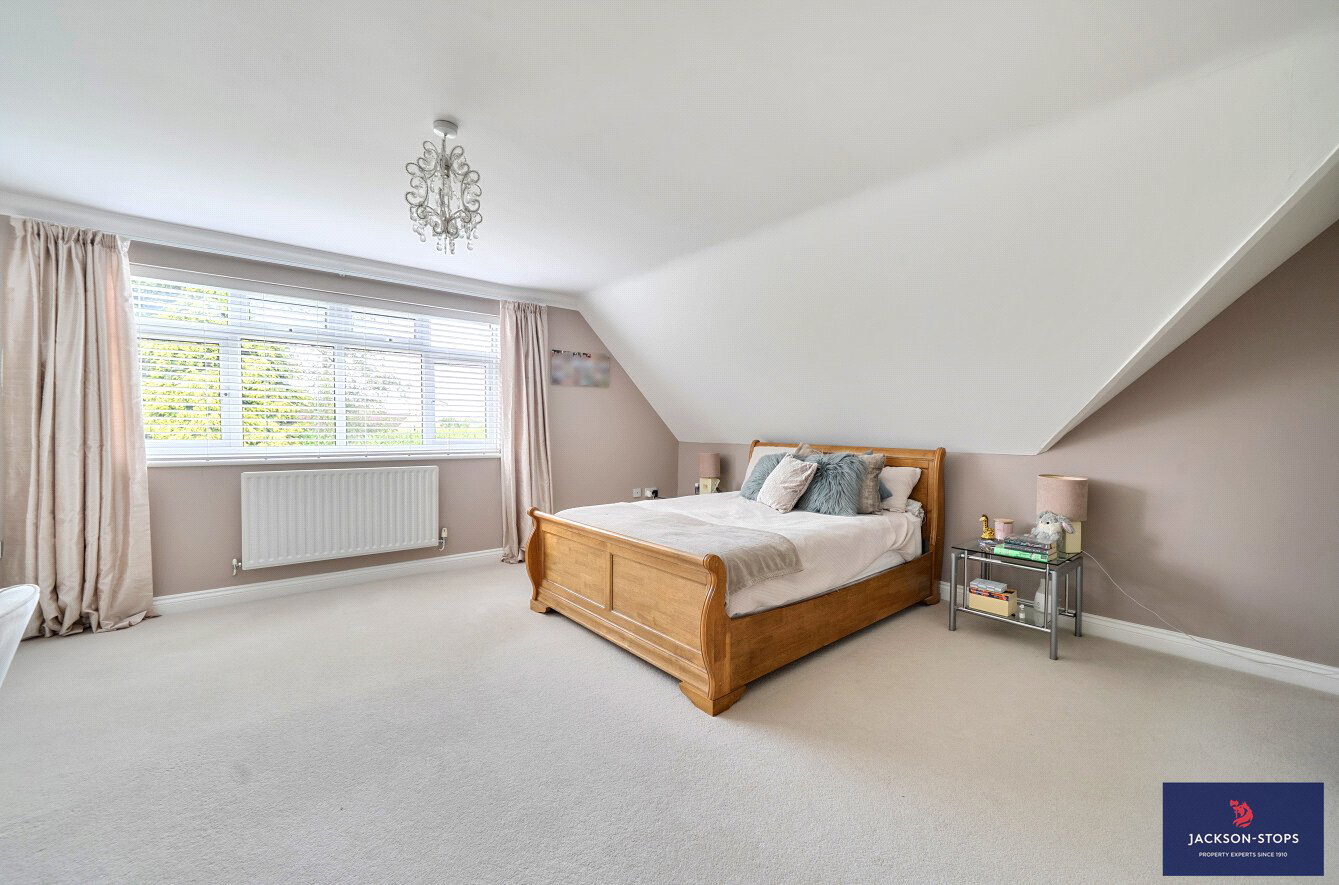 Mentone Avenue, Aspley Guise, Bedfordshire, MK17, photo 16