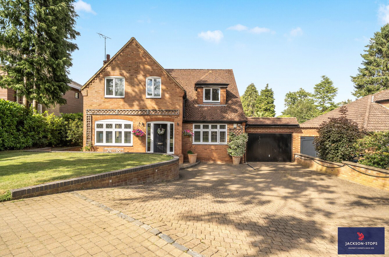 Mentone Avenue, Aspley Guise, Bedfordshire, MK17, photo 2