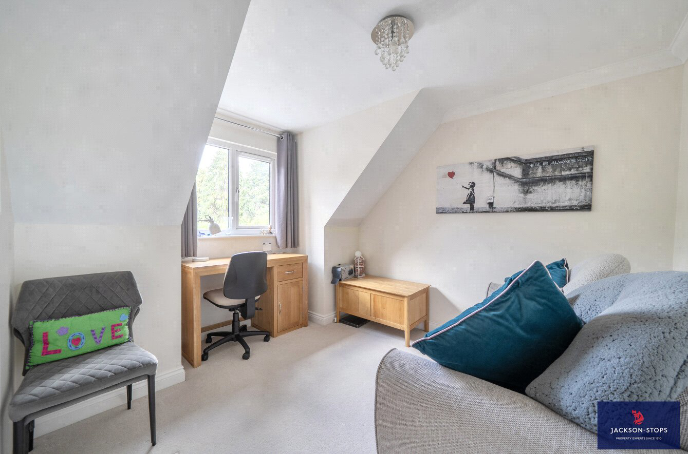 Mentone Avenue, Aspley Guise, Bedfordshire, MK17, photo 19