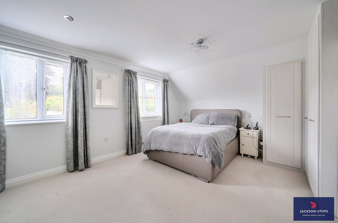 Mentone Avenue, Aspley Guise, Bedfordshire, MK17, photo 18