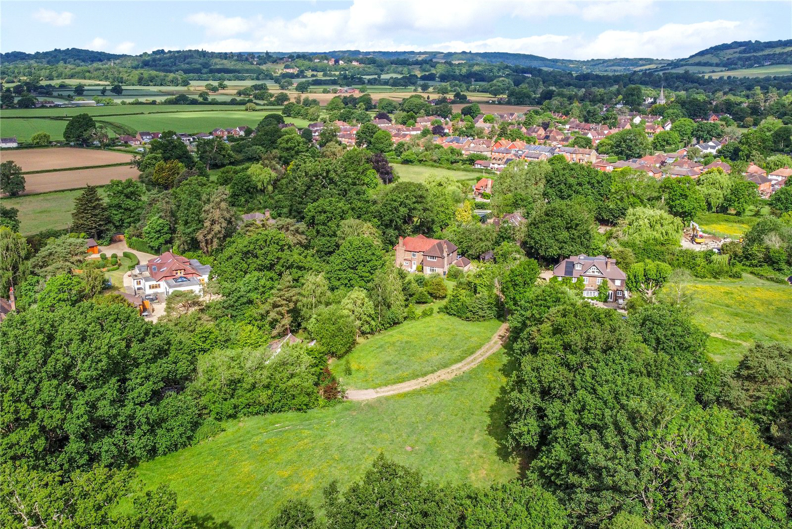 Wheelers Lane, Brockham, Betchworth, Surrey, RH3, photo 2