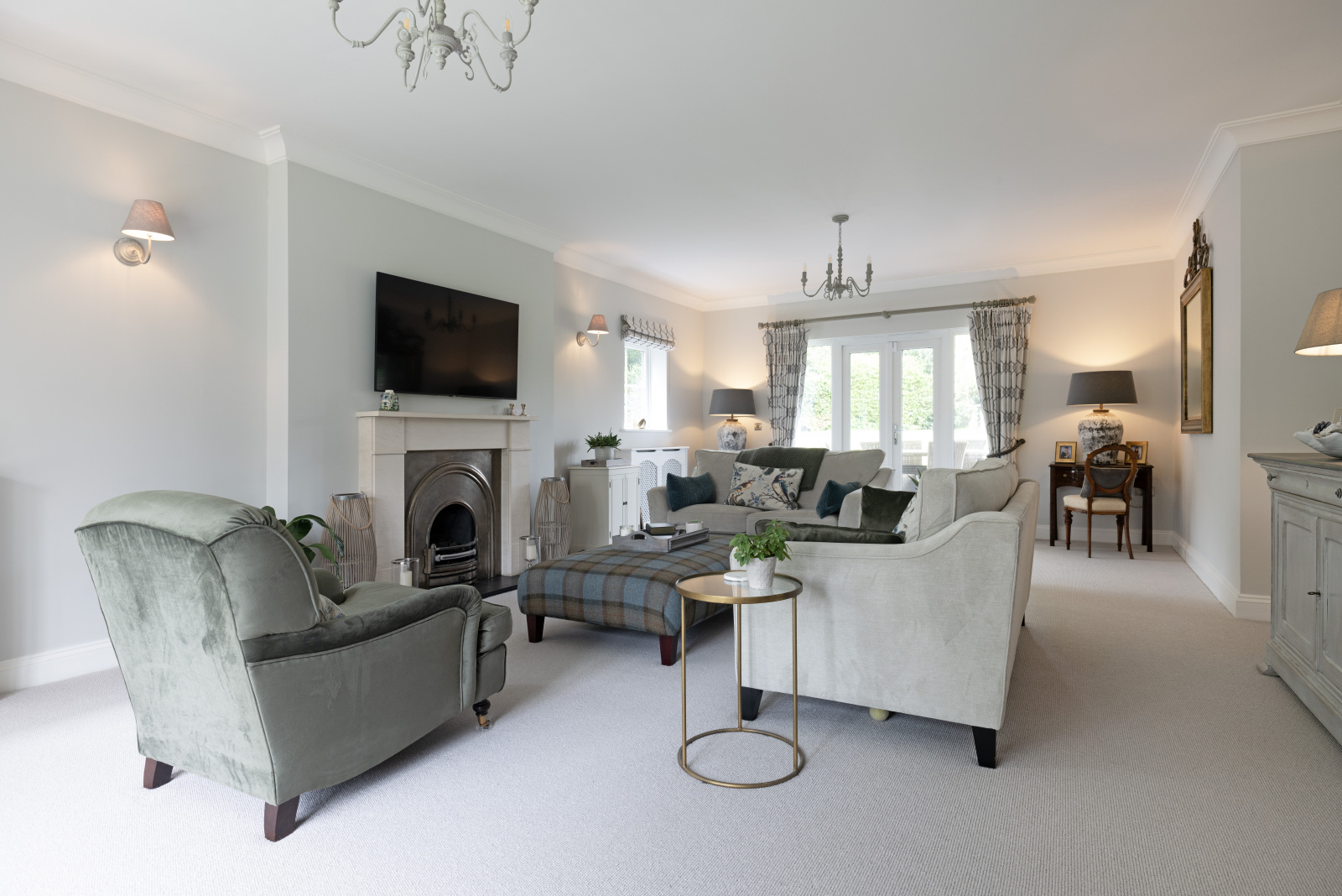 Coombe Hill Road, East Grinstead, RH19, photo 12