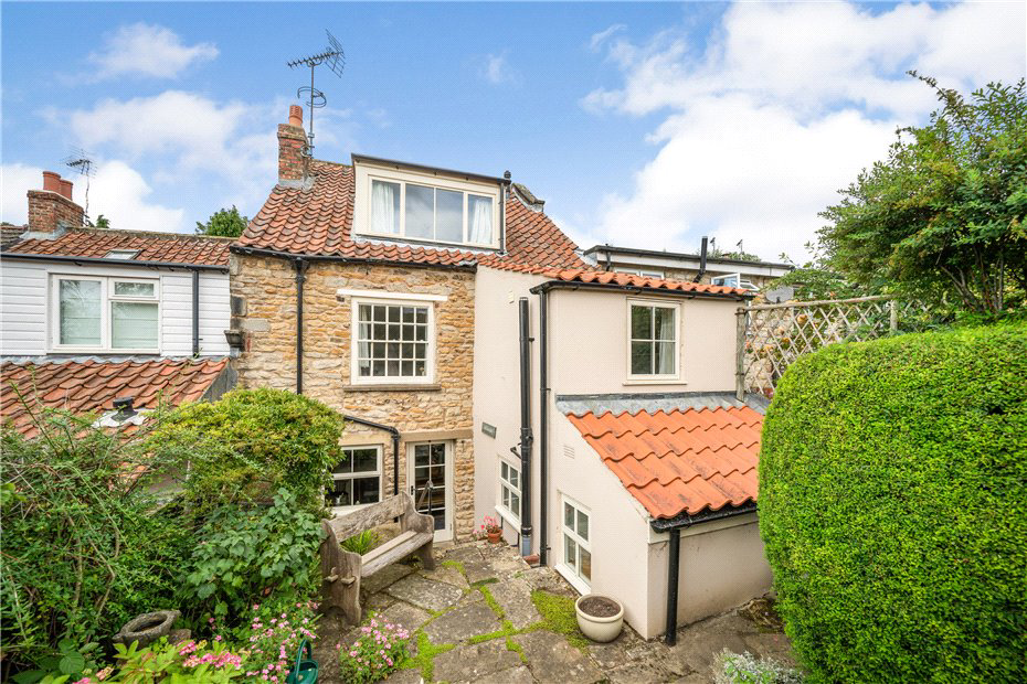 Castlegate, Kirkbymoorside, York, North Yorkshire, YO62, photo 11