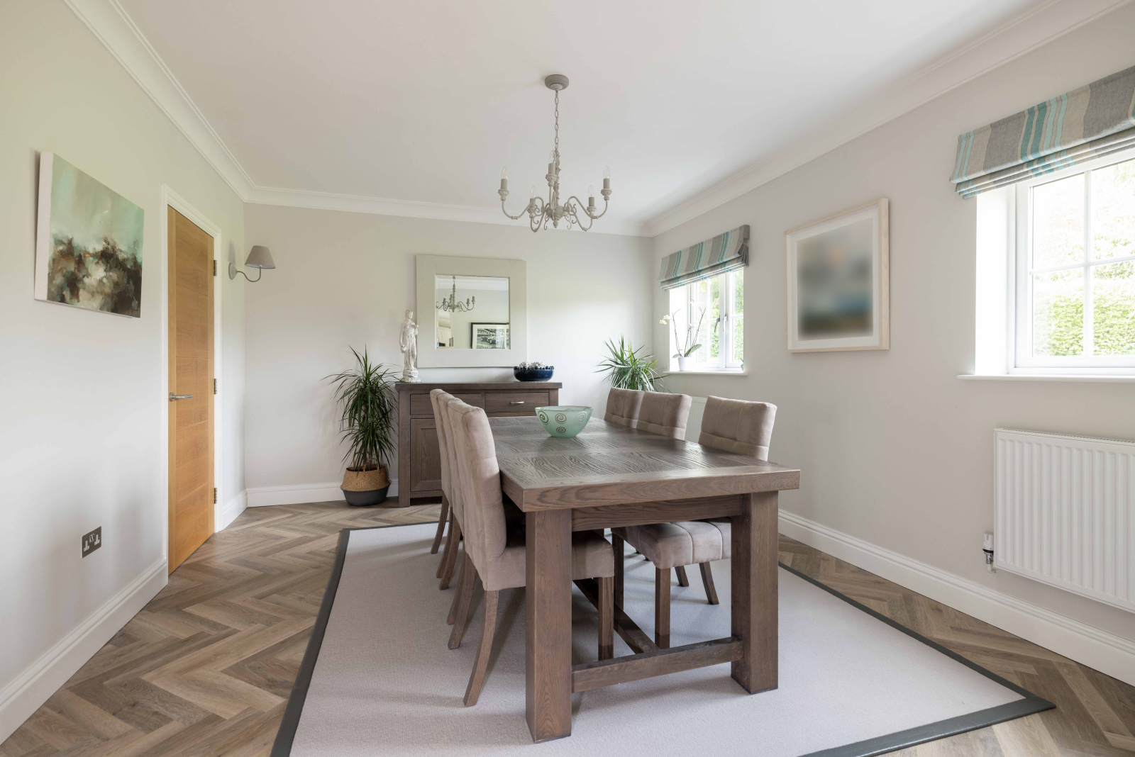 Coombe Hill Road, East Grinstead, RH19, photo 6