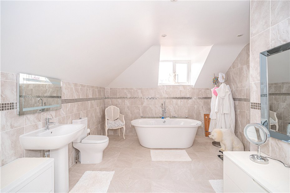 Thornton House, 16 West Avenue, Filey, North Yorkshire, YO14, photo 12