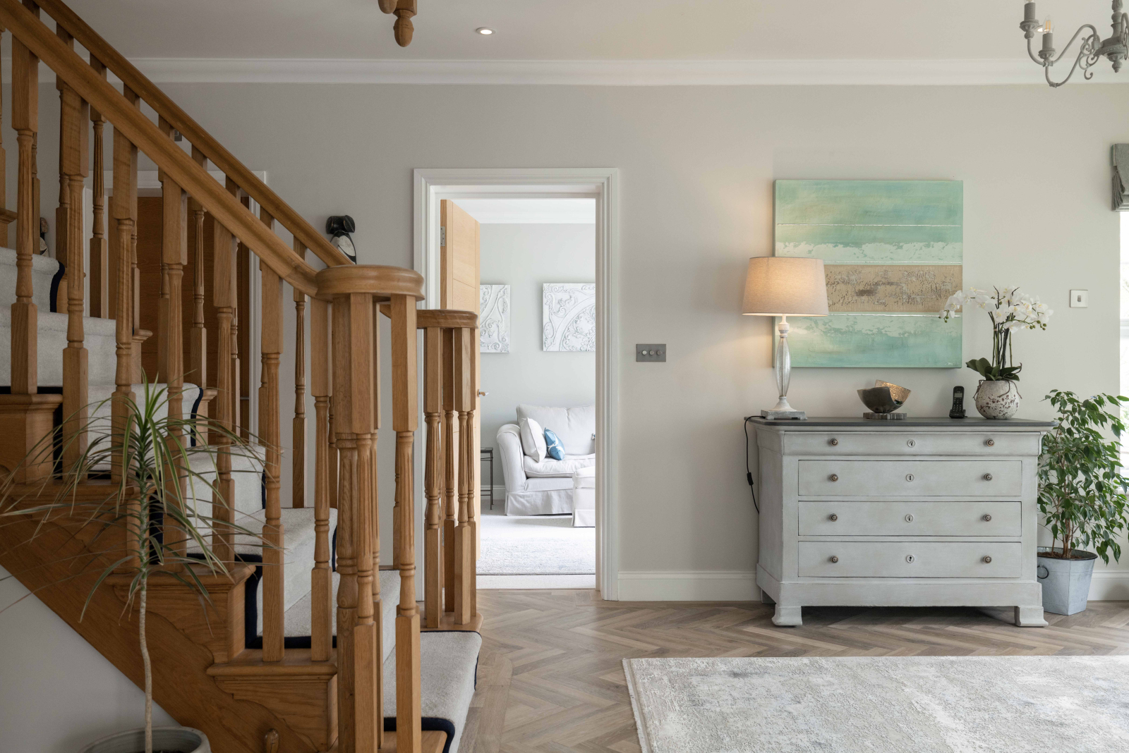 Coombe Hill Road, East Grinstead, RH19, photo 5