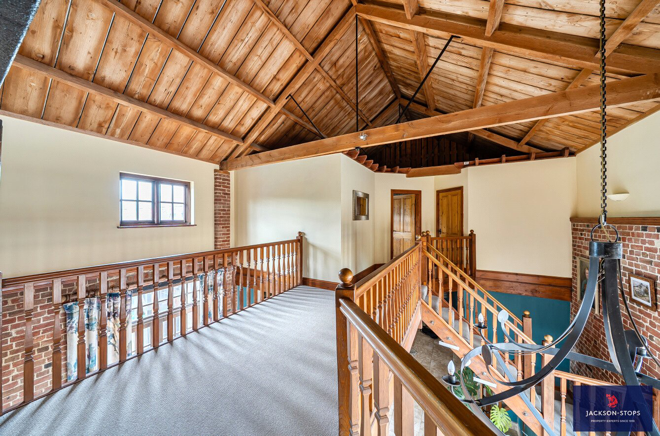 Segenhoe, Eversholt Road, Ridgmont, Bedfordshire, MK43, photo 16